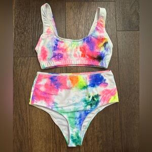 SHEIN Vibrant Tie-Dye Kids Bikini Set